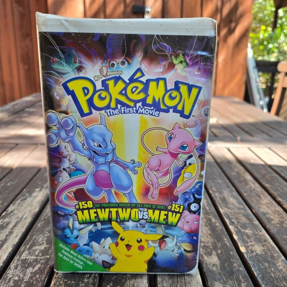 Pokemon The First Movie Mewtwo vs Mew VHS Clamshell 2000 w/ Promo Insert